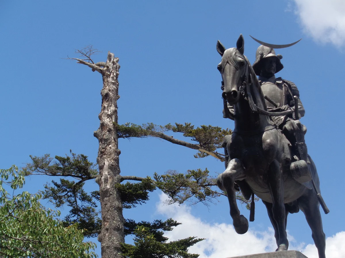 The equestrian statue of Date Masamune on the Sendai Castle site, a possible stop on a Sendai and Matsushima tour